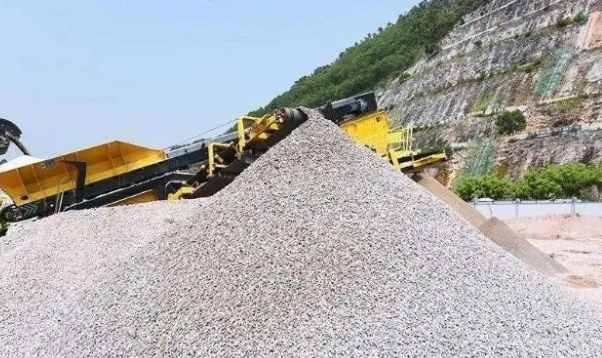 <b>建筑用砂含泥量過(guò)高影響混凝土性能！用這3個(gè)方法，有效降低65%的含泥量！</b>